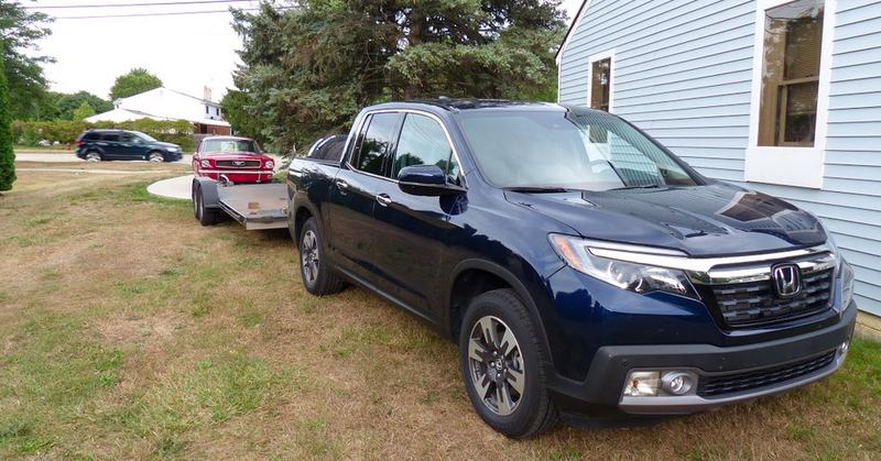 Illustration for article titled This 2017 Honda Ridgeline Towed A Classic Mustang Over The Appalachian Mountains Like A Champ